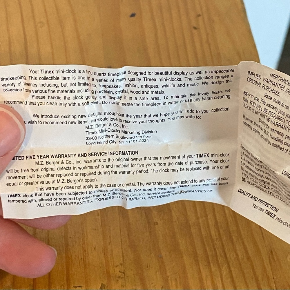 Timex Collectable Mini-Clock - Picture 11 of 11